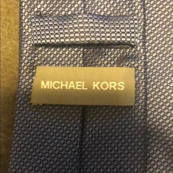 Michael Kors Tie - Picture 3 of 3